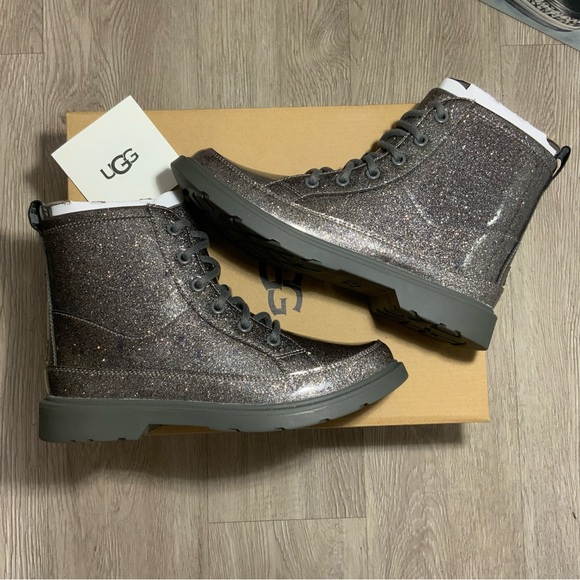 New Ugg Kids Girls Robley Silver/Charcoal Glitter Combat Boots  - US size 6/7.5W - Picture 10 of 11